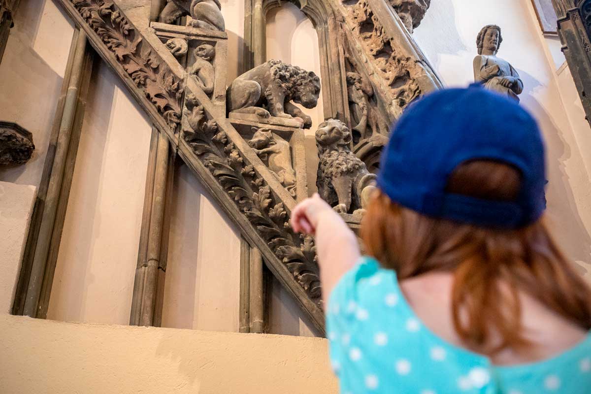 Kid-friendly hunt for the monsters hiding in the lovely museum of the Œuvre Notre-Dame
