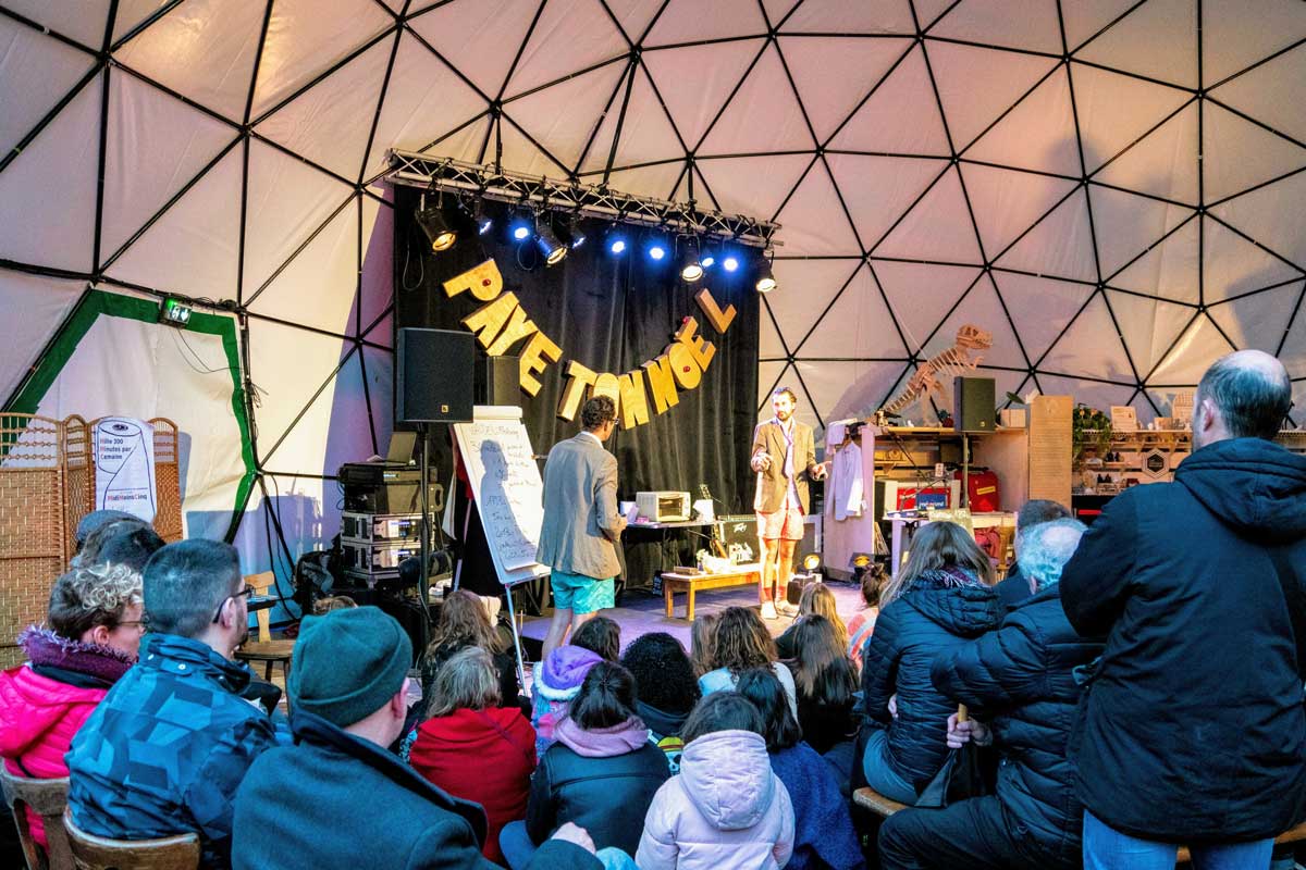 A show in Strasbourg's Marché OFF