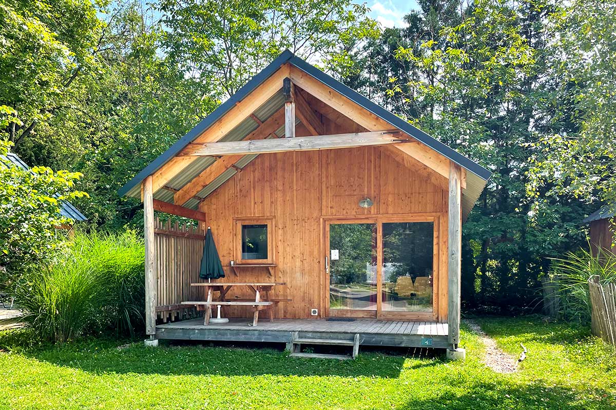 Wooden room in Strasbourg campsite