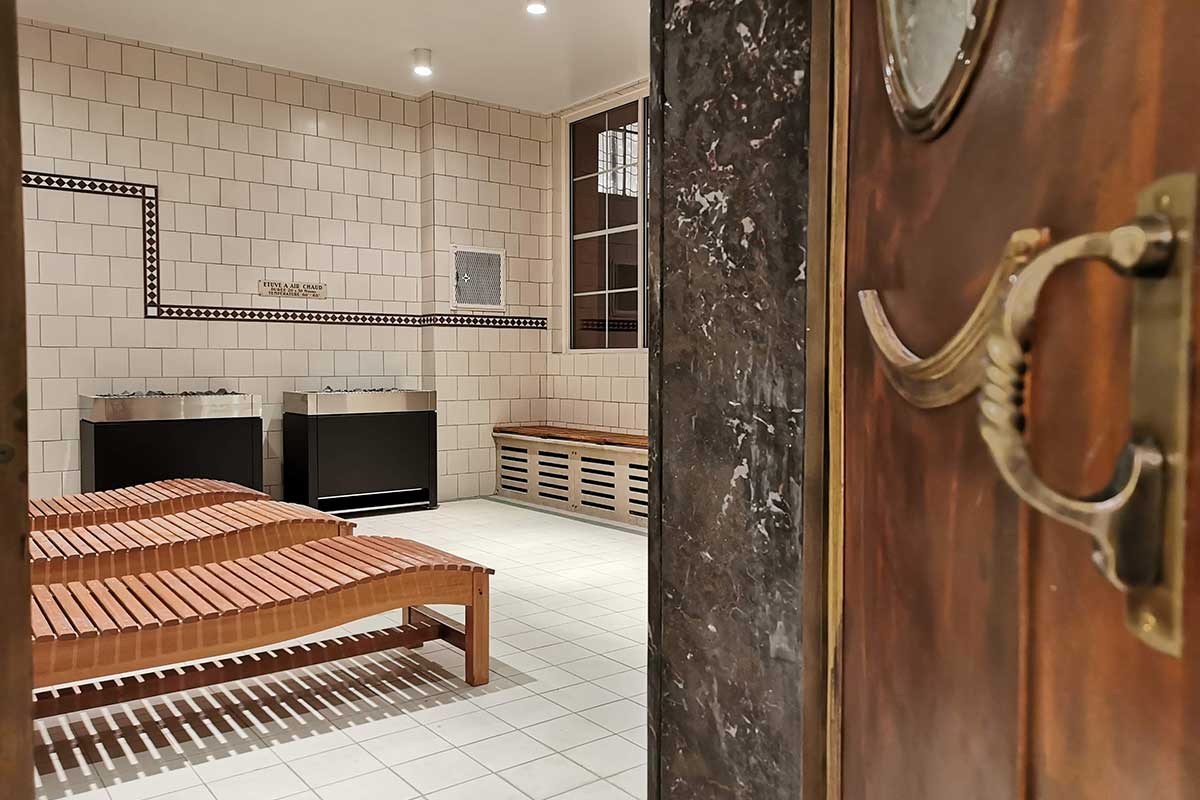 sauna in municipal baths in Strasbourg to take a break during winter